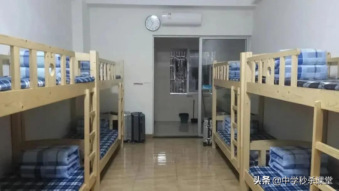 深圳近30所高中宿舍实景图曝光,深圳高中学校宿舍合集