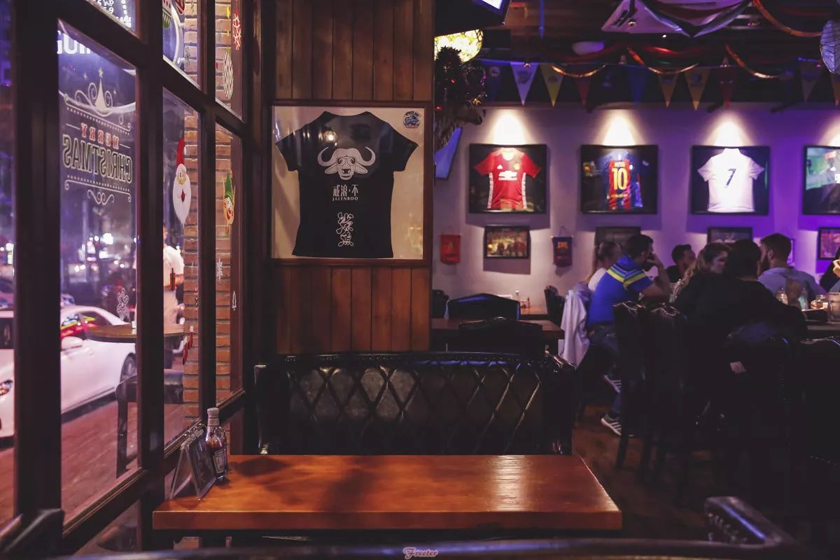 汉堡猪扒推荐,美式猪扒汉堡