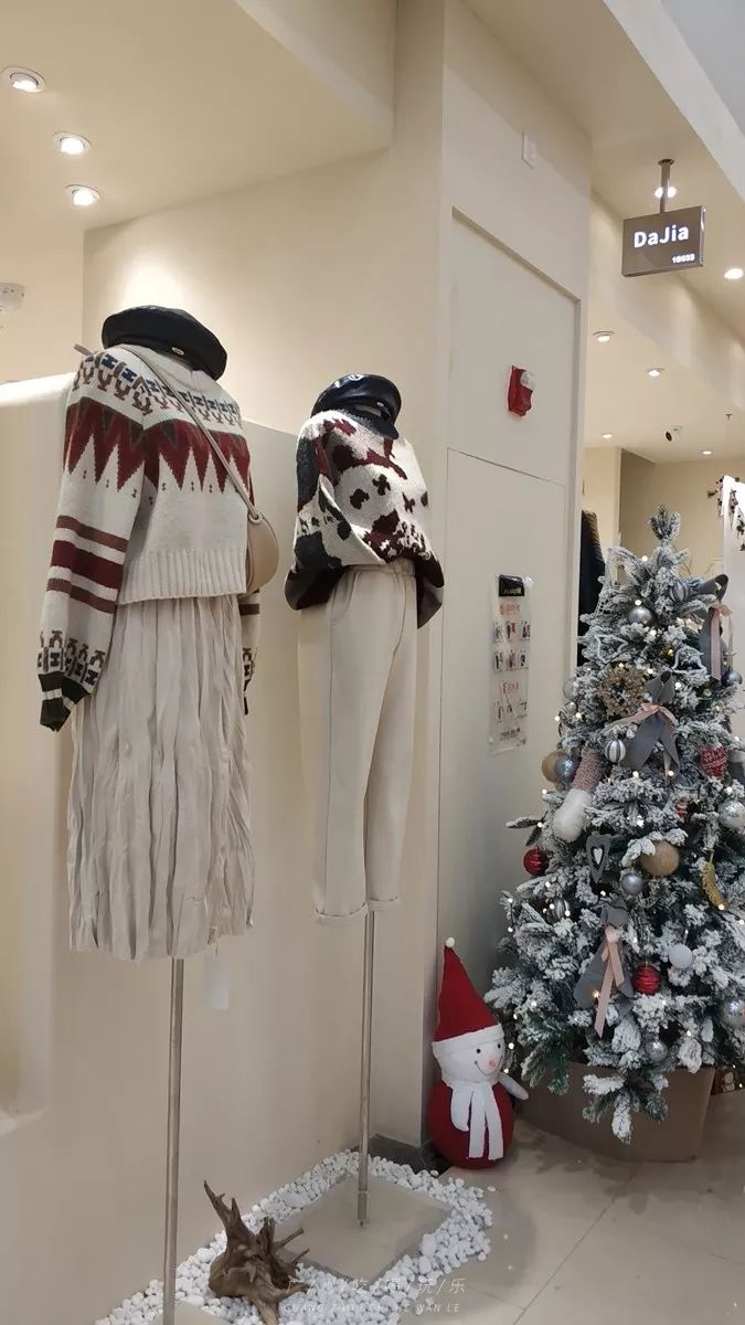 韩国东大门服装在哪里买,韩国东大门服装批发市场地铁