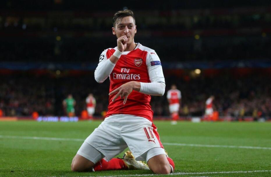 挑战中国底线？厄齐尔公然支持“东突”，我多方深夜出手寸步不让