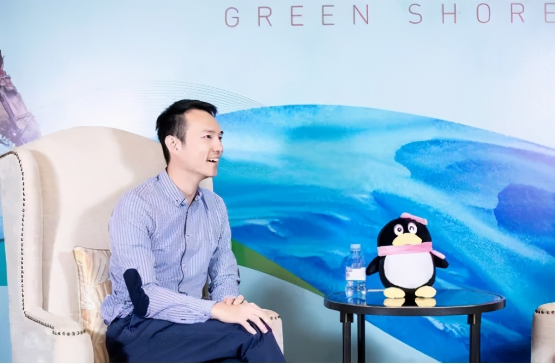 霍启刚三兄弟颜值,霍启刚家族兄弟