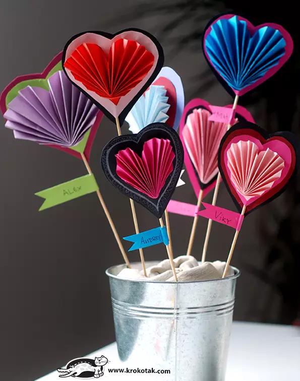 三八妇女节手工手抄报简单又漂亮,0-3岁托班简单手工三八妇女节