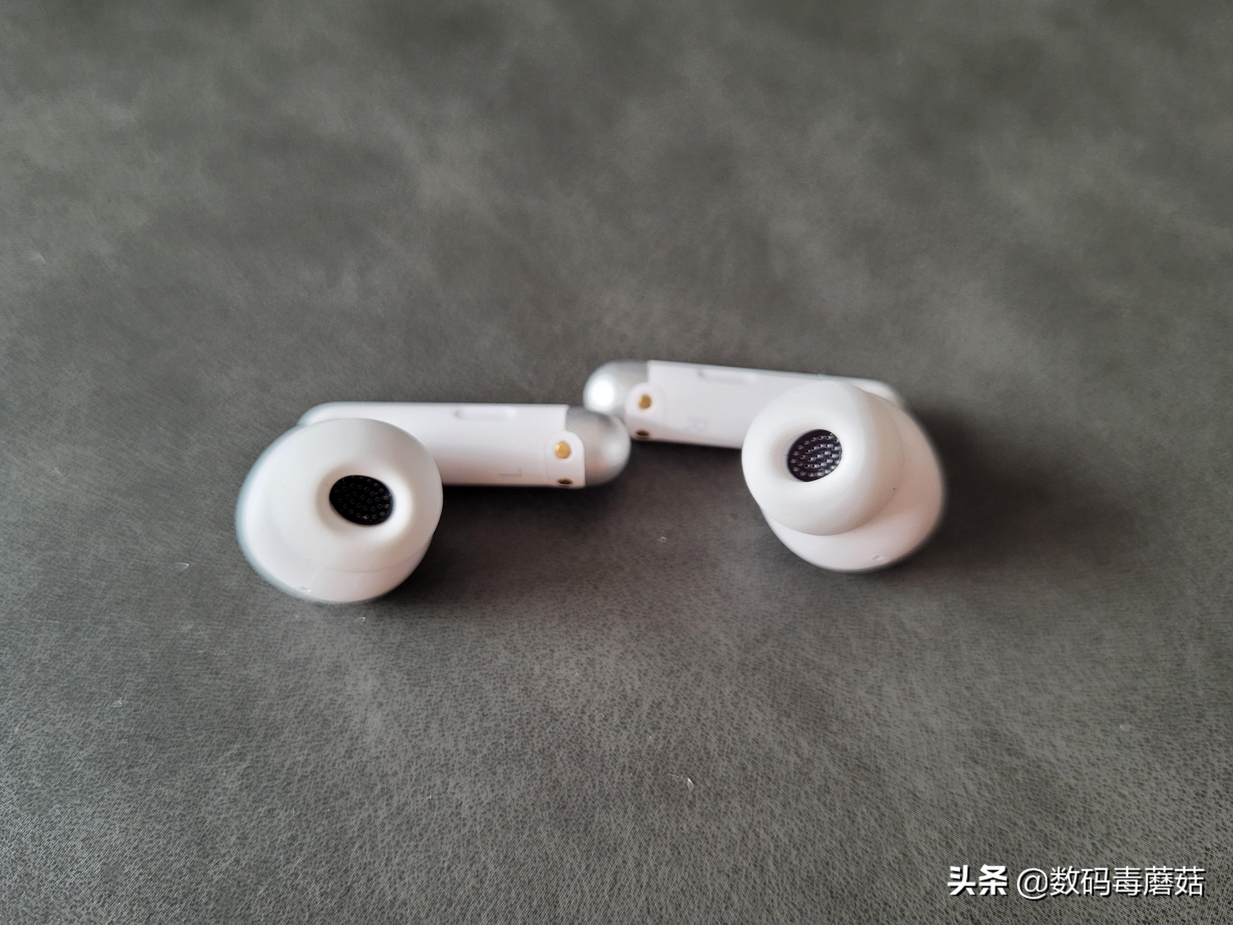 诺基亚e3511耳机操作,诺基亚E3511耳机怎么样