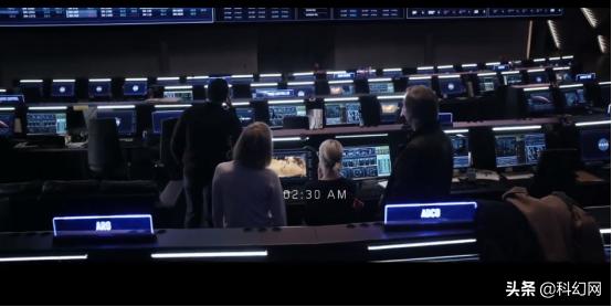 《火星救援》:新一代鲁滨逊漂流记,惊险刺激的太空求生