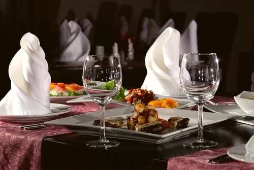 餐饮业的食品安全由哪个部门监管,食品安全领域整治