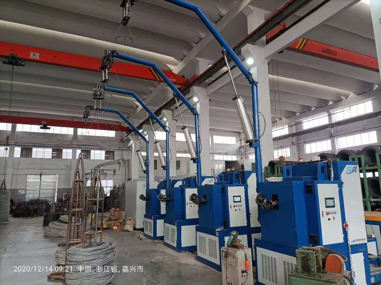 拉丝机工作原理动画演示,直进式拉丝机原理