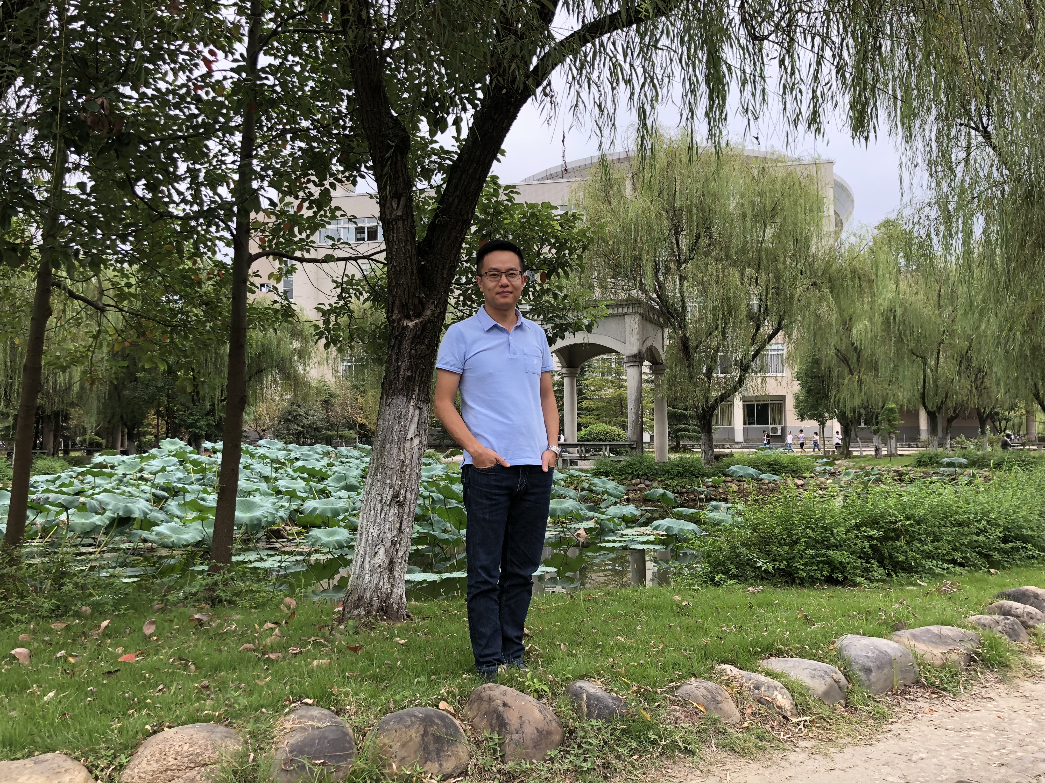 小伙在富士康上班六年多,重庆小伙荣立一等功