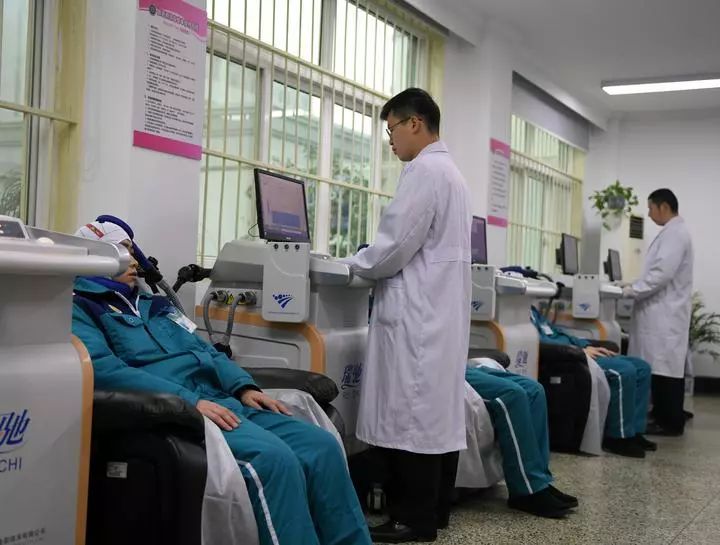 ai拯救照片,ai拯救废照