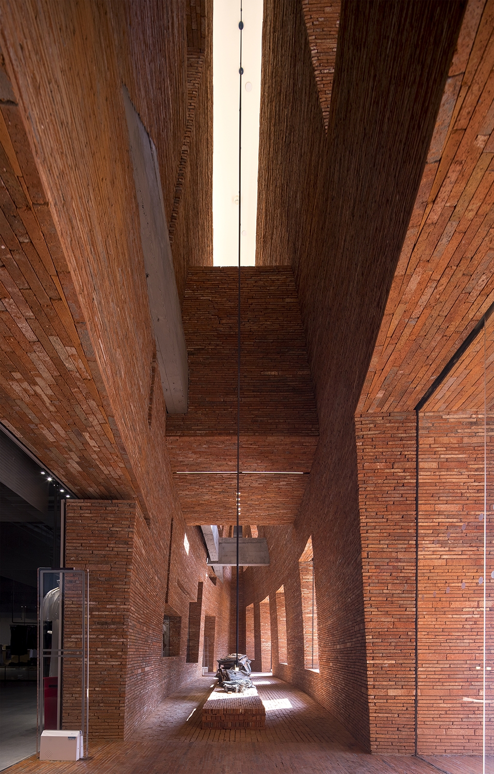 ur华师旗舰店,ur莘庄旗舰店