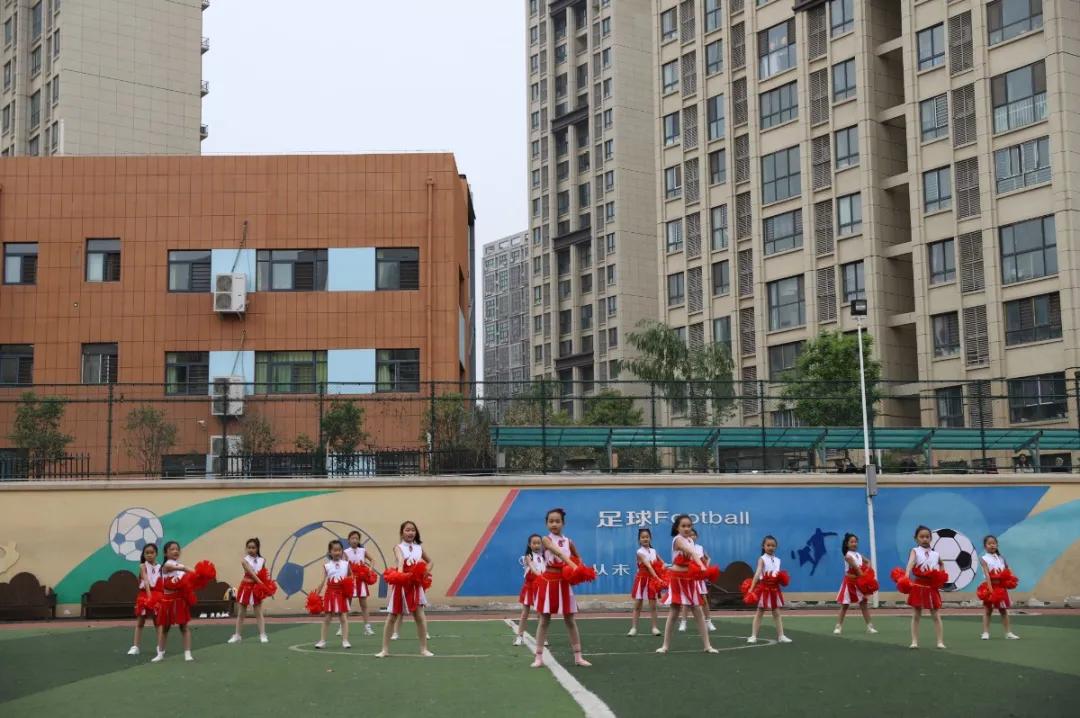 幸福小学春季运动会开幕式,金水区文化绿城小学春季运动会