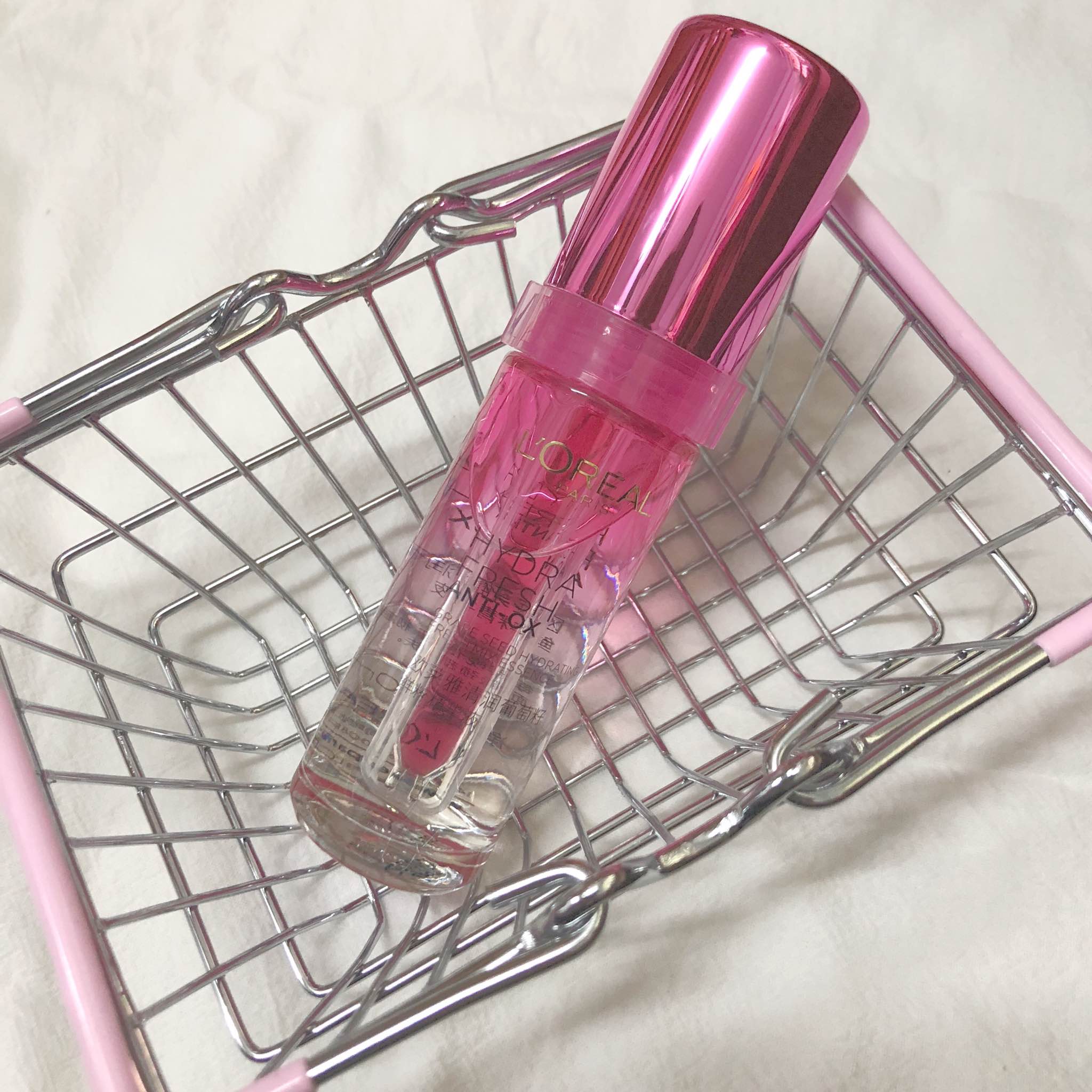 欧莱雅葡萄籽精华液功效与作用,欧莱雅葡萄籽精华液混合肌肤