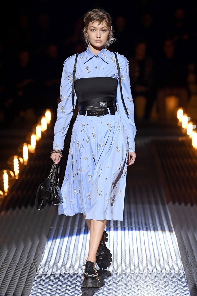 米兰2012秋冬男装周prada专场秀,米兰时装周prada2024