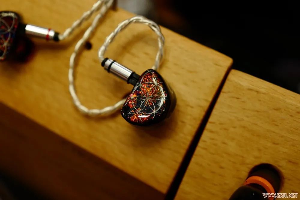 展商如何布展，才能让展位人气显得特别旺？成都国际耳机展大报道