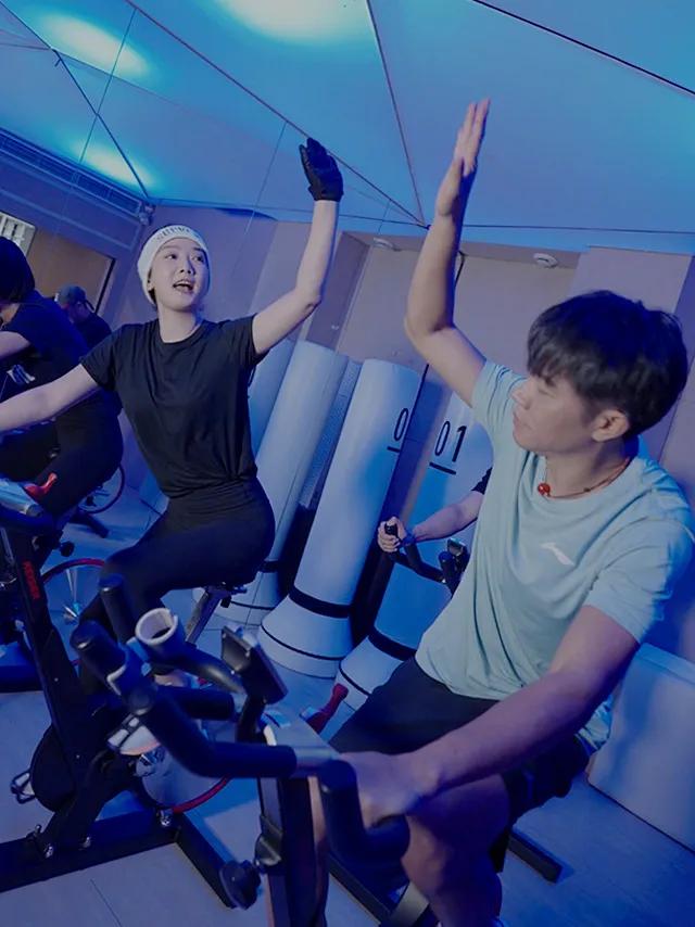 玲花和曾毅有没有解散,曾毅和玲花组合解散了吗