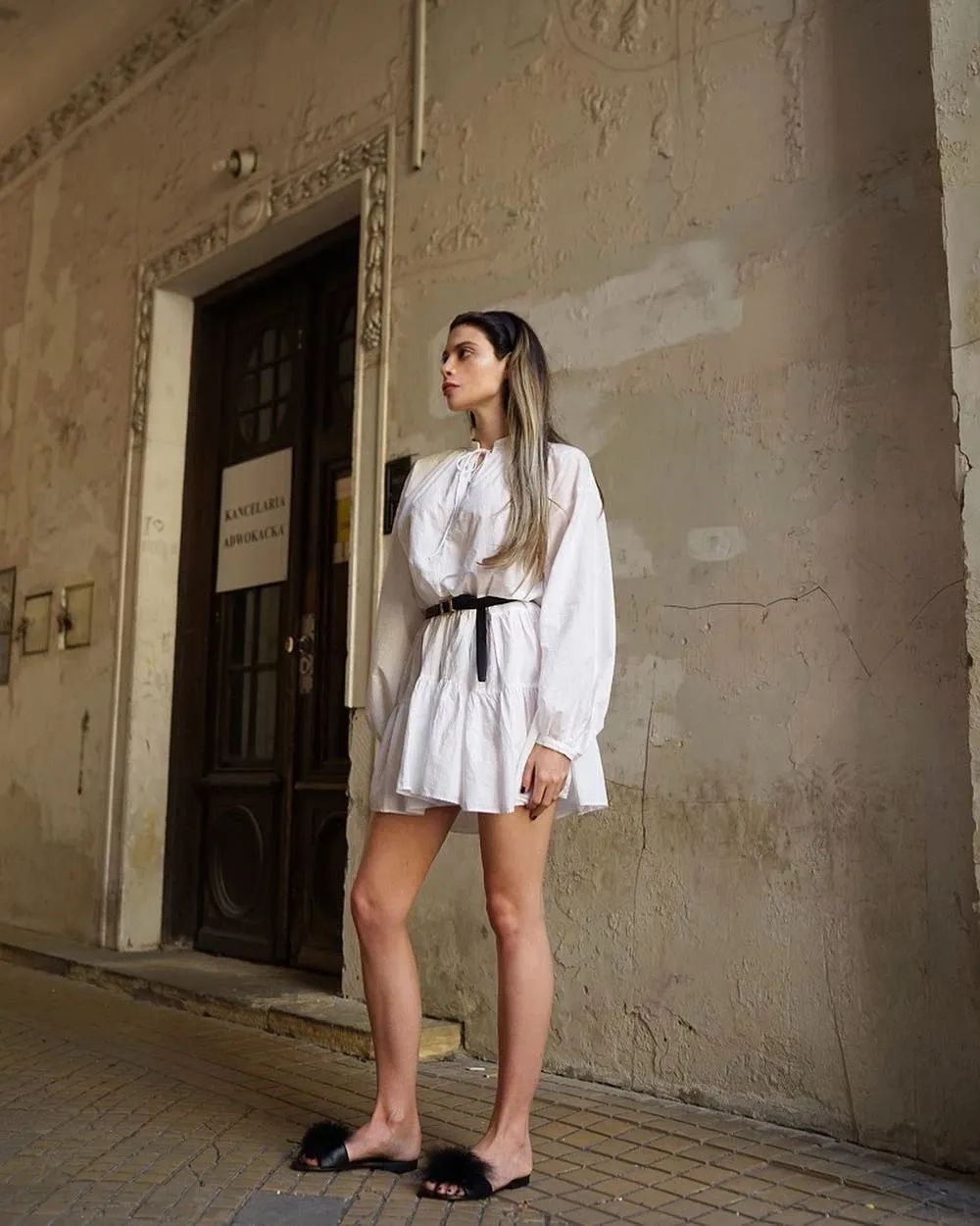 胸比较大的女生怎么显瘦,胸大胳膊粗小肚子穿什么裙子显瘦