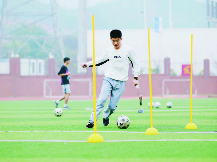 2023届高中体育学业水平测试,体育纳入初高中学业水平考试