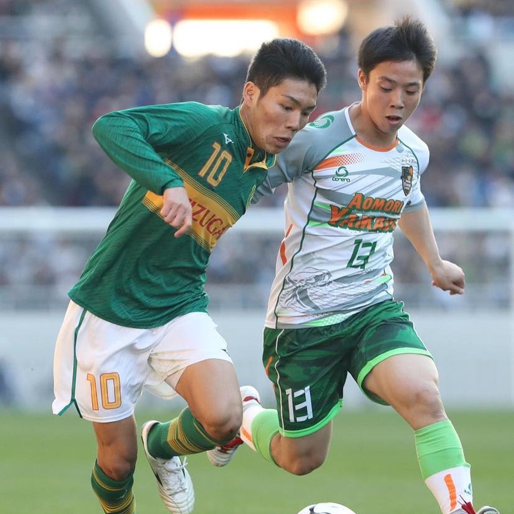 足坛动态：非洲首富欲买枪手！国足就是西丙水平！米兰是赚钱工具