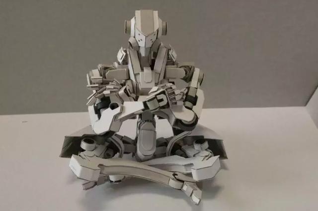 日本小哥自称“空箱职人”,靠着废纸盒办展览