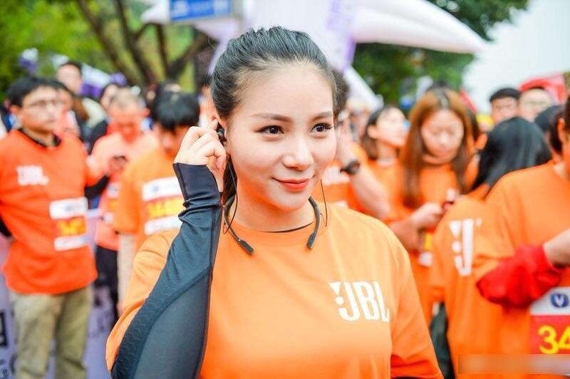 何姿奥运会夺冠颁奖,何姿跳水奥运会夺冠视频