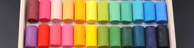 色粉笔表现技法,水溶性粉笔怎么画才亮