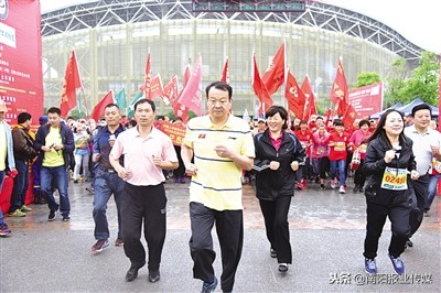 改革开放四十年体育事业的变化,改革开放南阳新变化