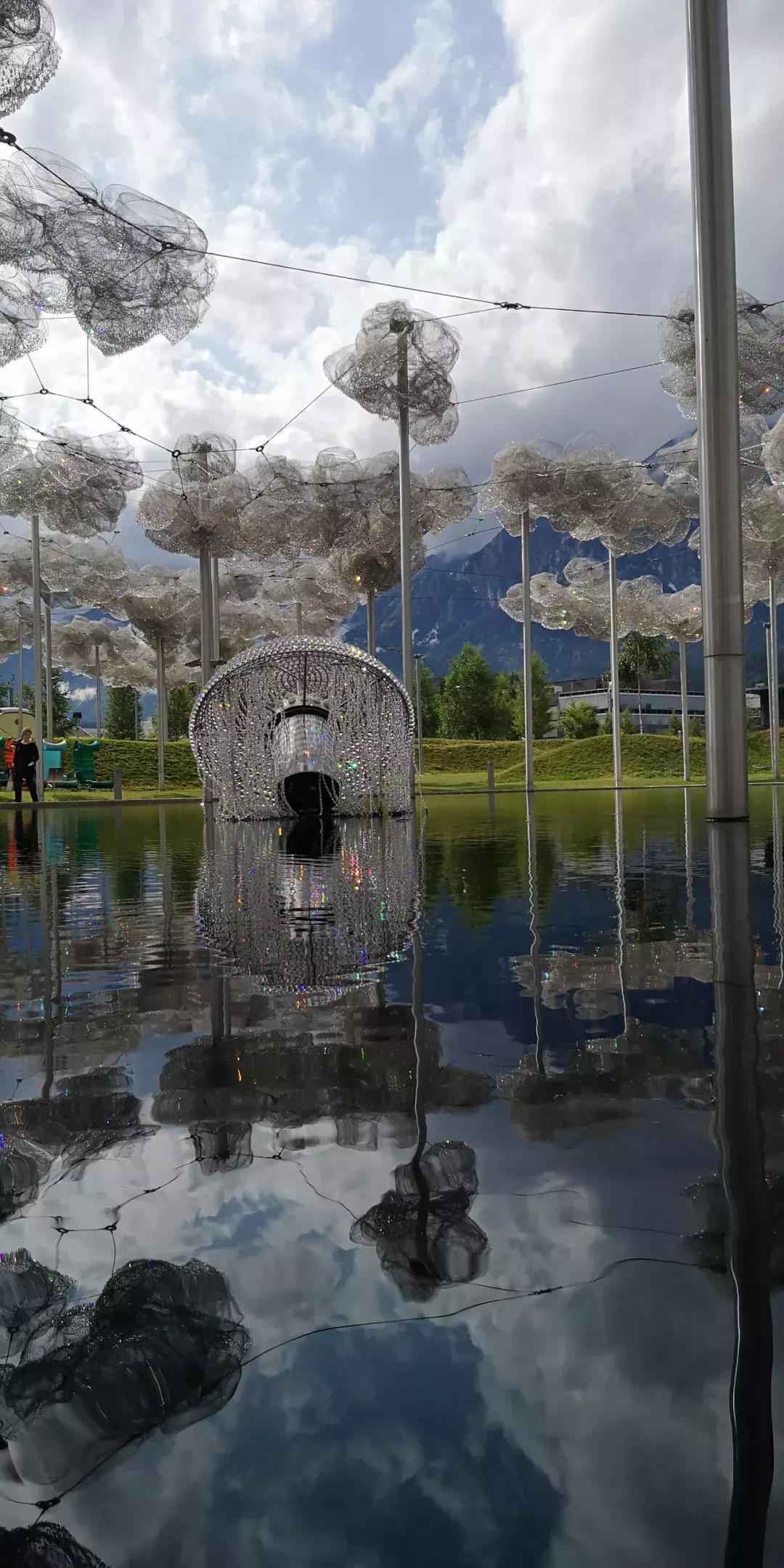 异域来风,域外来风