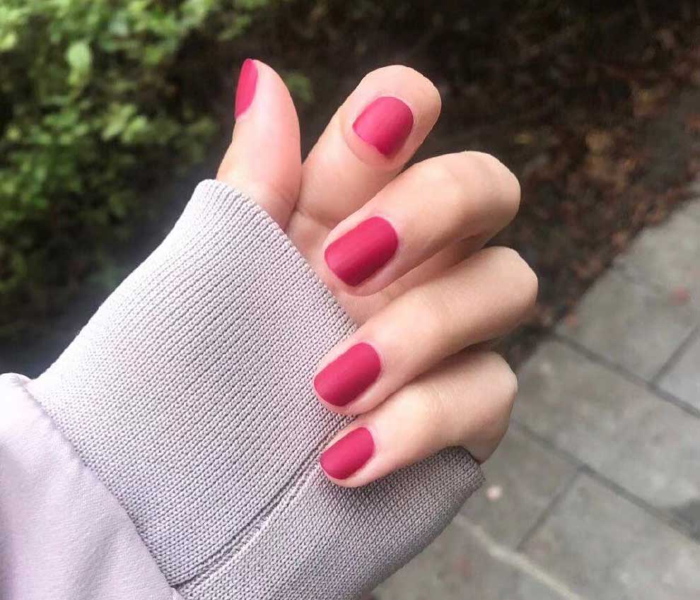 指甲油试色推荐,最火的甲油颜色显白的