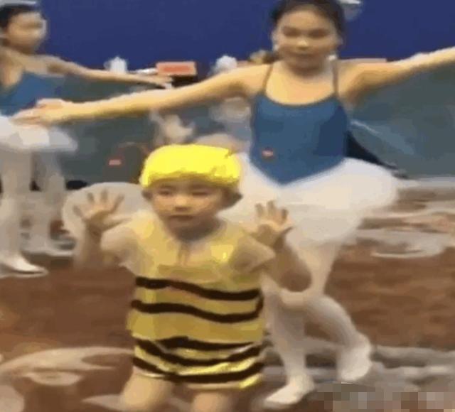 易烊千玺舞蹈,杨洋和易烊千玺谁跳舞厉害