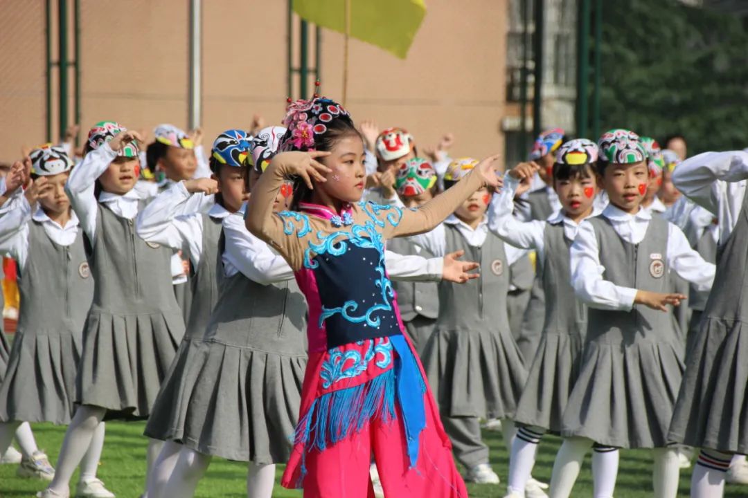 庆祝建党百年大型排舞展演西安,建党100周年校园啦啦操比赛