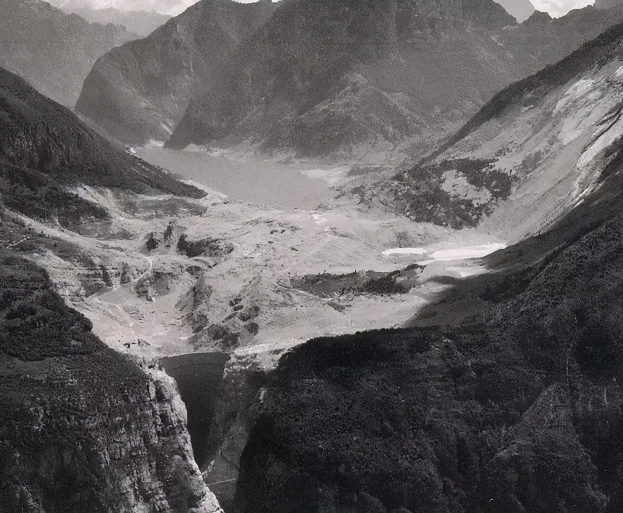 三峡大坝使用年限到了怎么办,三峡大坝寿命有多久