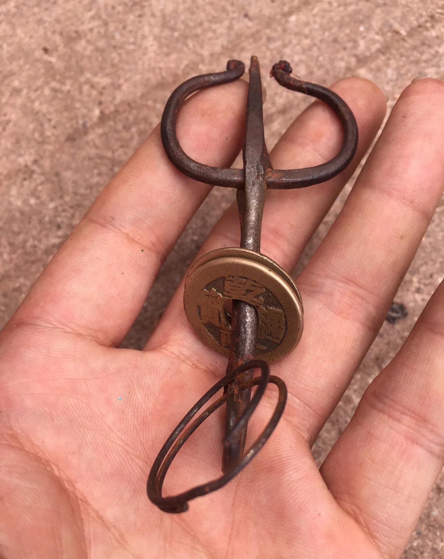 茅山道士到底是怎么治僵尸的？道教文化学习！