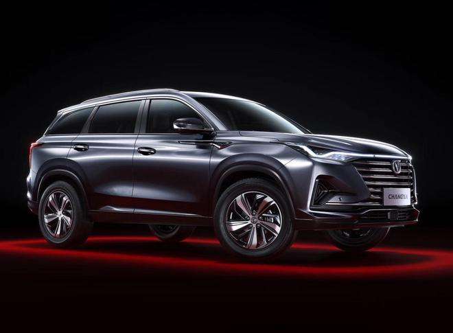 二代长安cs75plus1.5t动力够不够,外观更加激进长安cs75