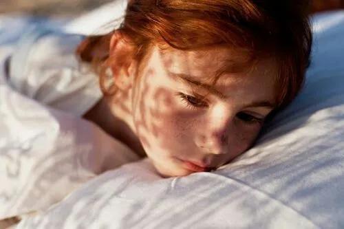 “你走以后,我在心痛和幻灭中来回反复”|如何科学走出失恋?