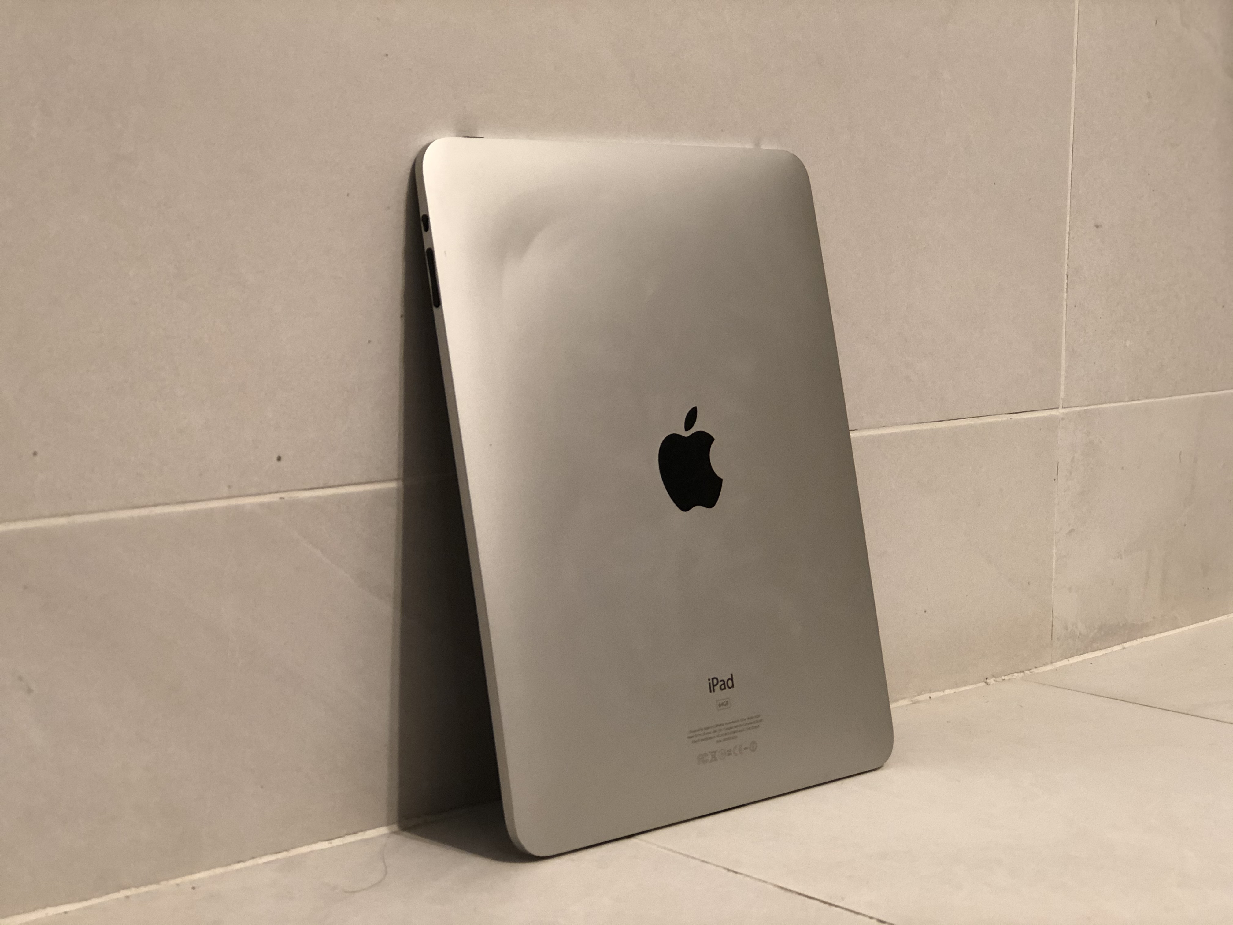 ipad1代2010年的,ipad1代2010