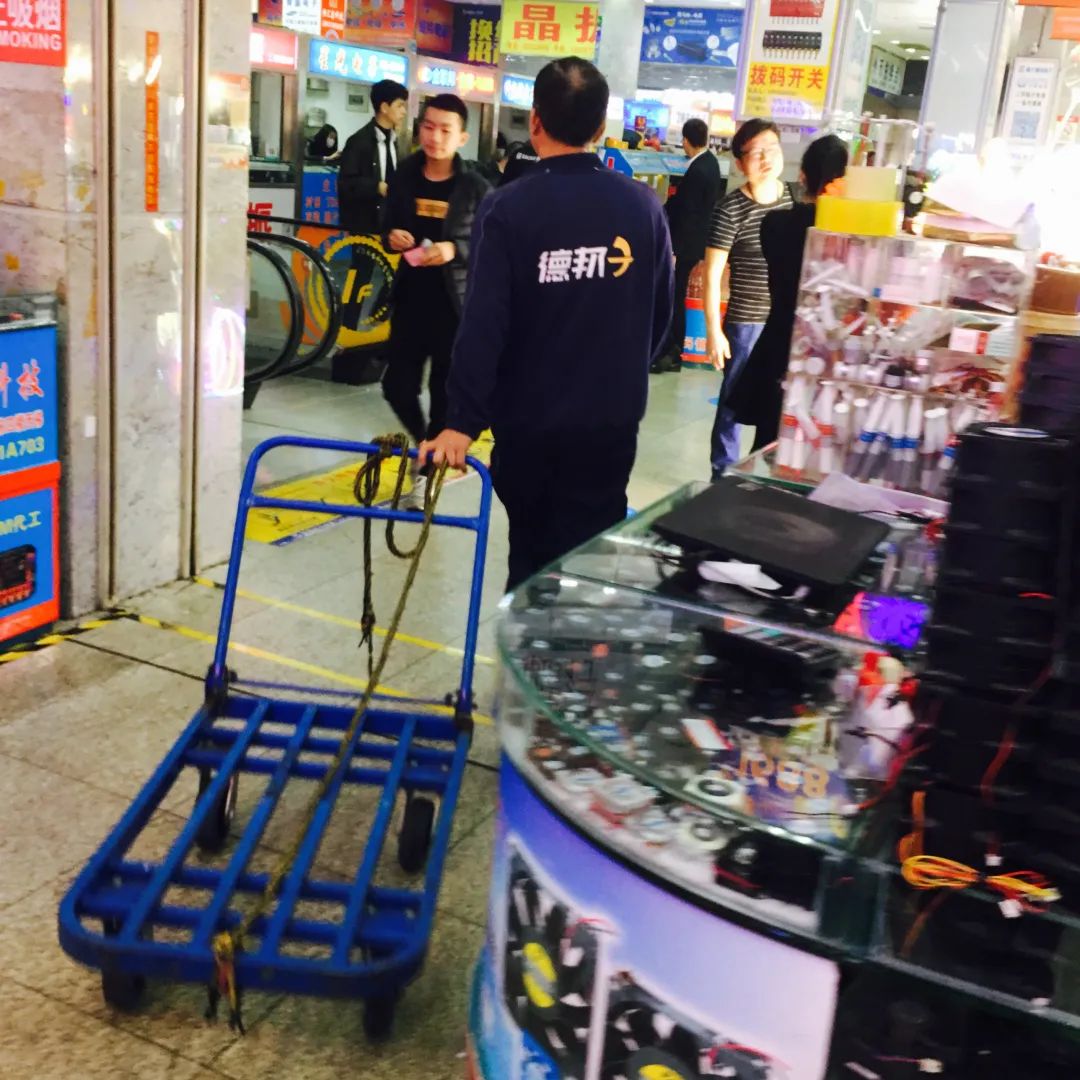 深圳卖芯片赚几亿,深圳卖芯片赚千万