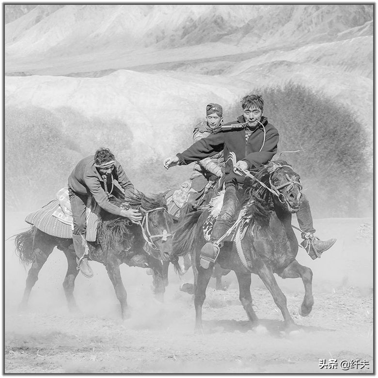 塔吉克族叼羊完整视频,蒙古叼羊比赛