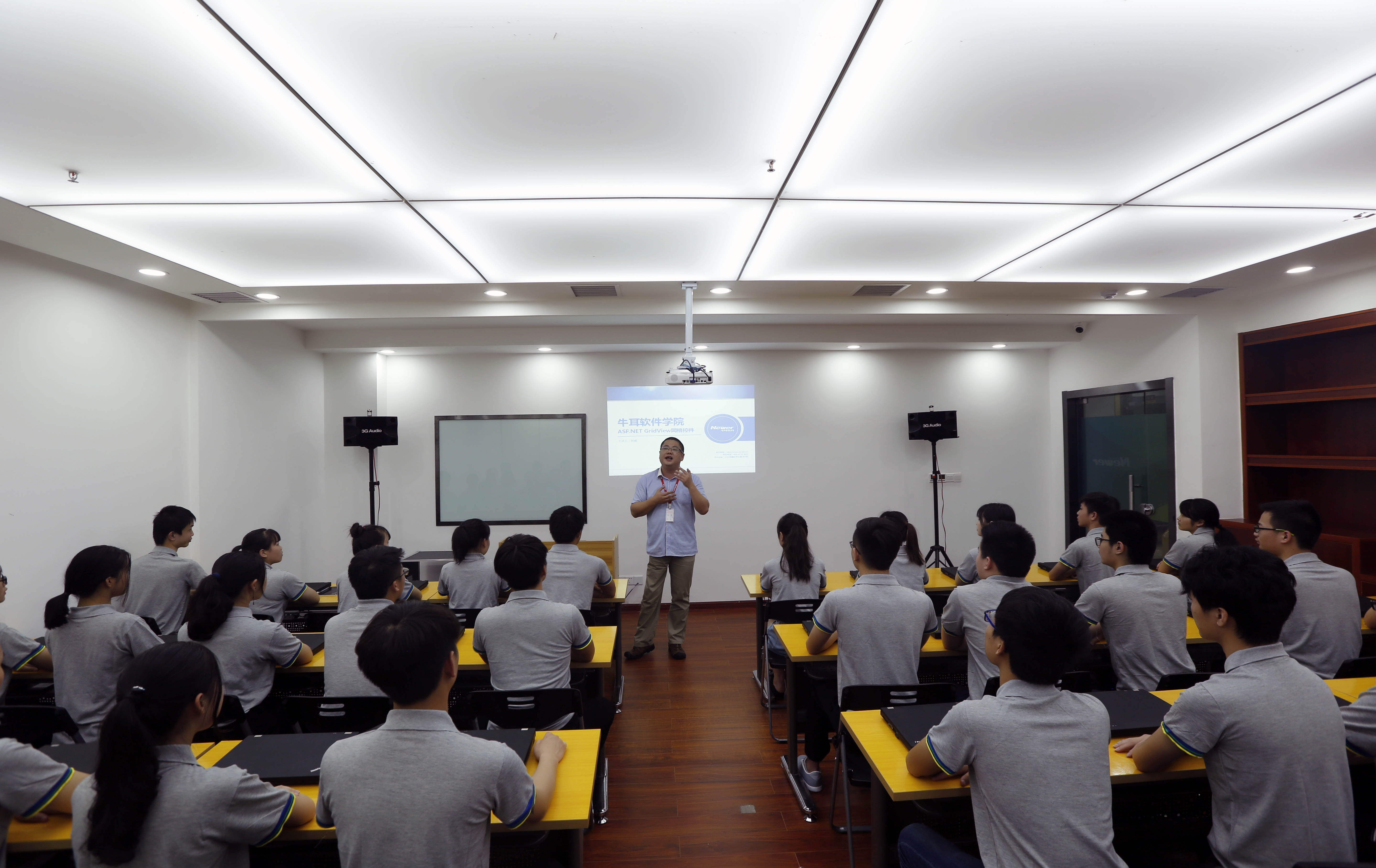 学ai为什么需要运算力,长沙学ui哪个培训机构好