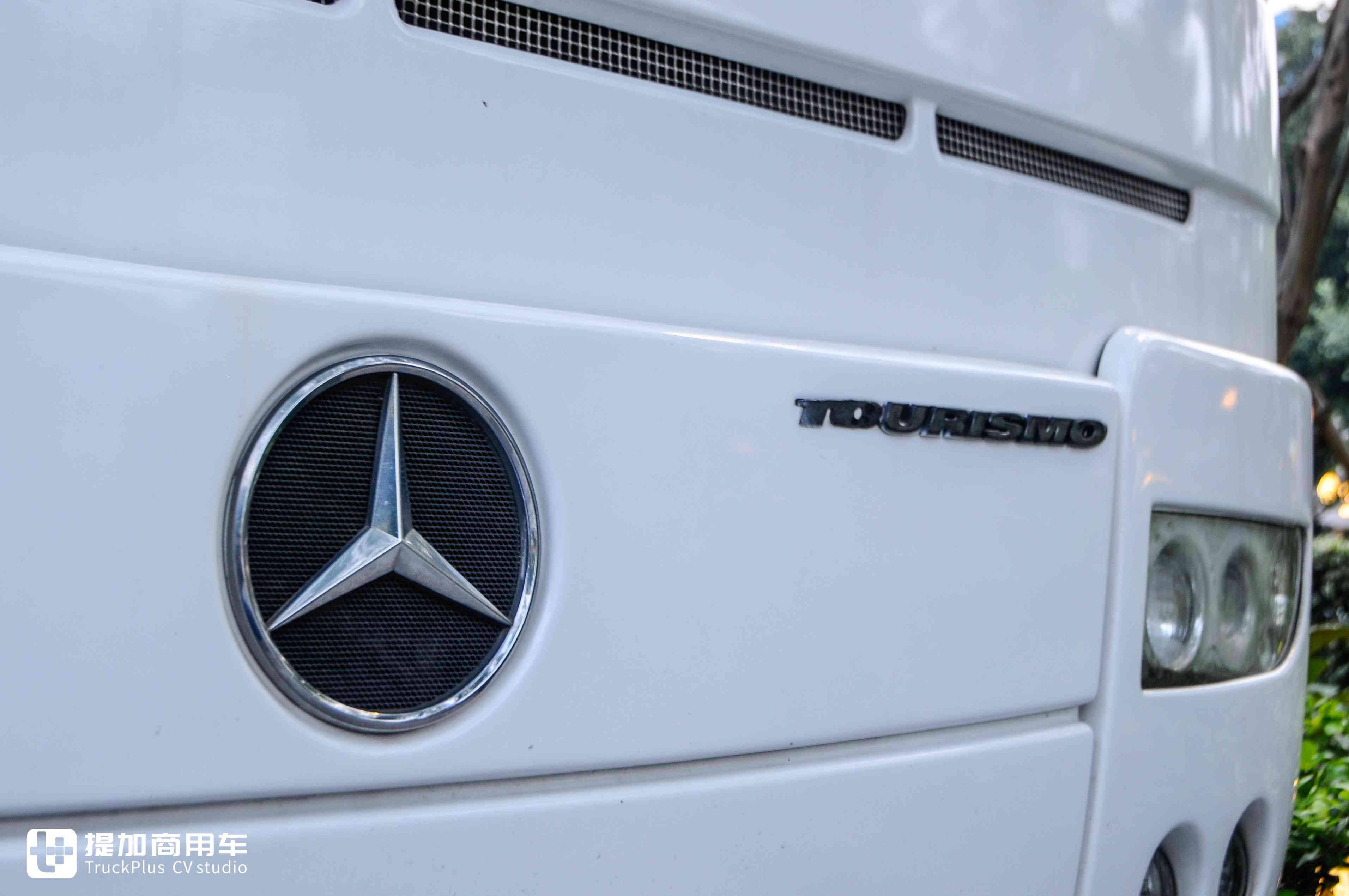 早期亚星奔驰大巴,一辆行驶15年的列车