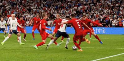 温布利大放异彩,温布利场外实录