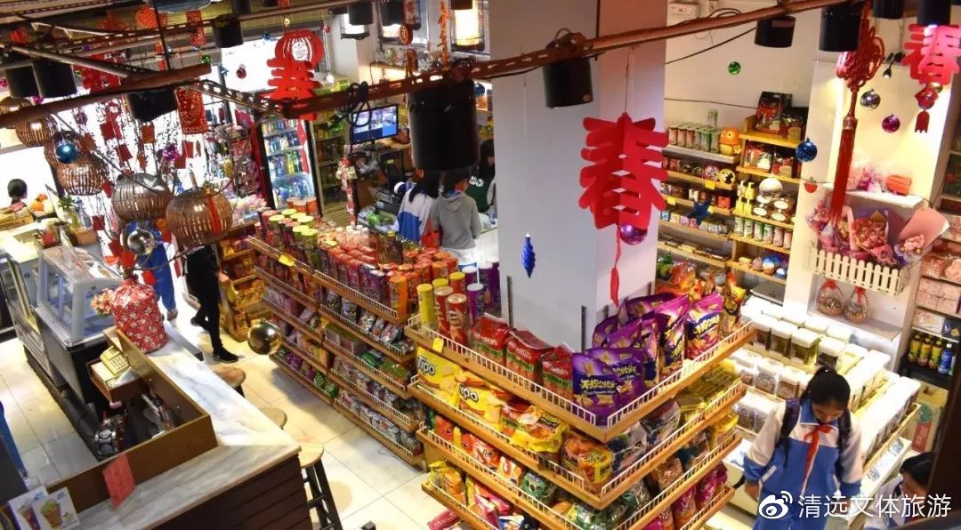 这些在学校周边开了十几年的小吃店，陪伴了多少人的青葱岁月！