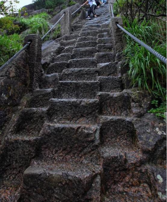 一起爬山吗我帮你拍照什么梗,一起去爬山我来拍照的图片