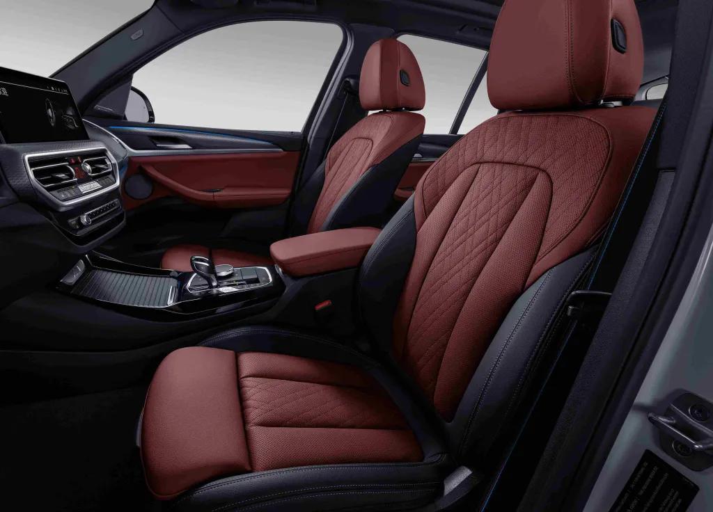 宝马x32021款xdrive28im运动套装30.88,宝马x3买现款还是等2024新款