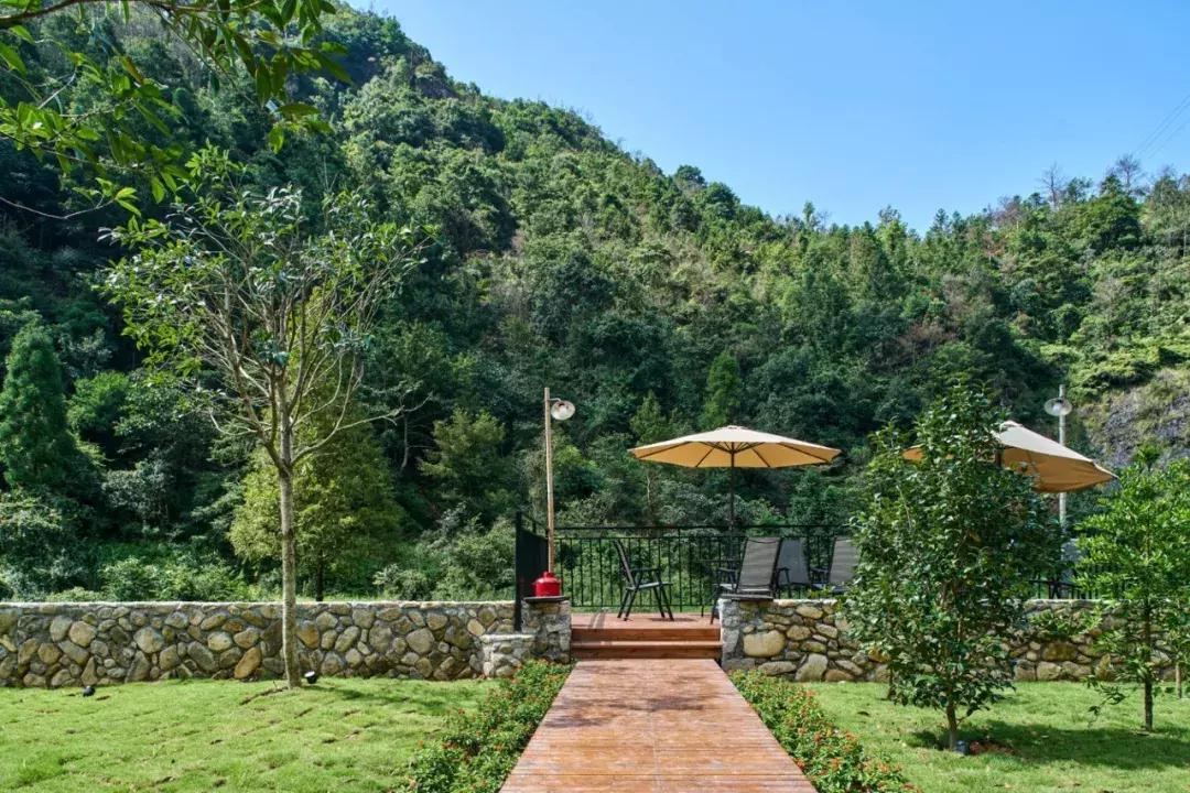 ins风轻奢民宿,ins风湖景民宿