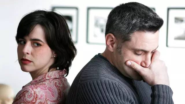 中年妇女头晕心慌是什么原因,为什么人到中年总是烦躁