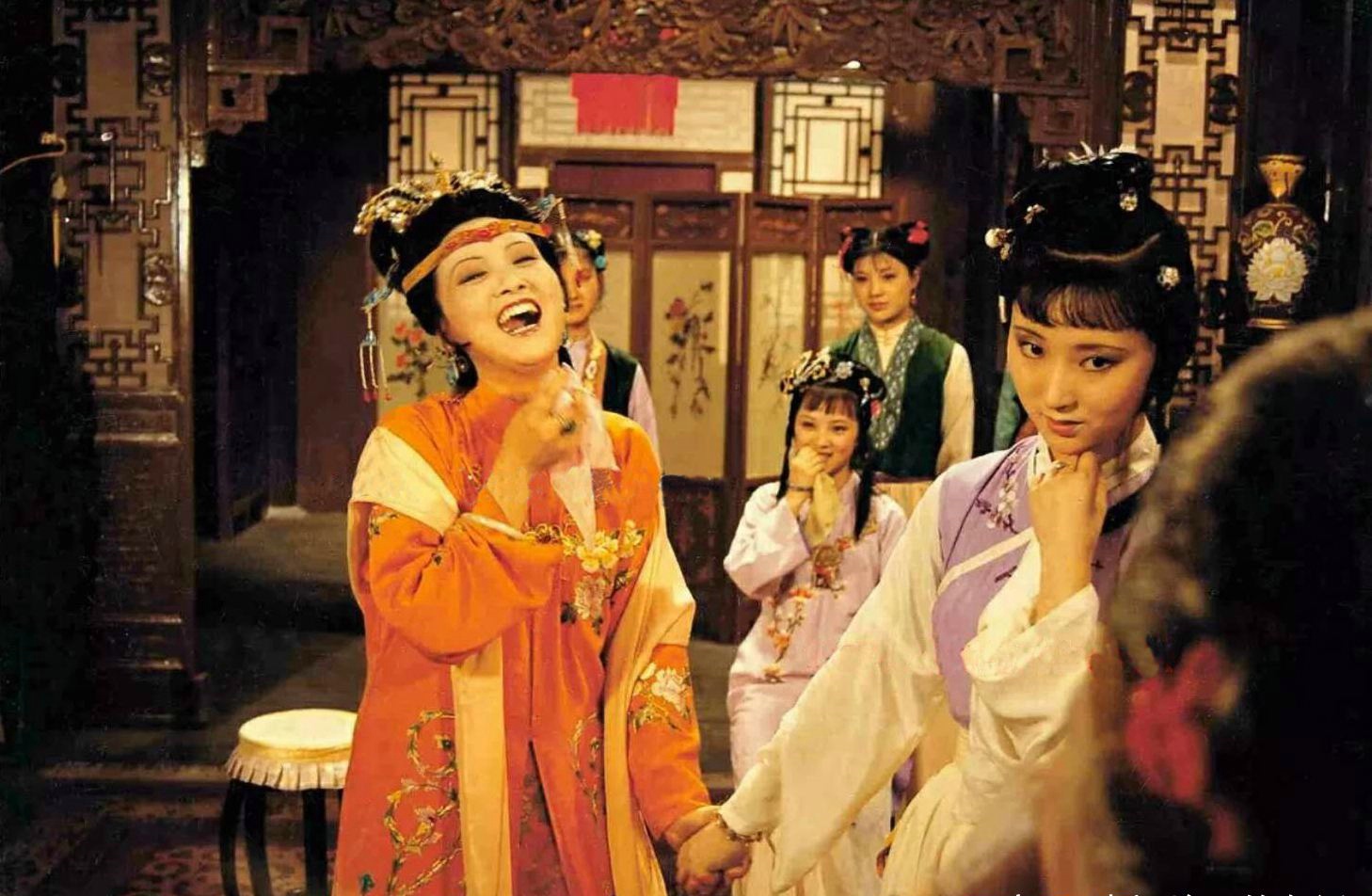 王熙凤得的血山崩是什么病,王熙凤血山崩的原因