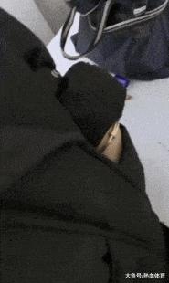 终于下班了搞笑gif图片,搞笑gif上班的时候打瞌睡尴尬了吧