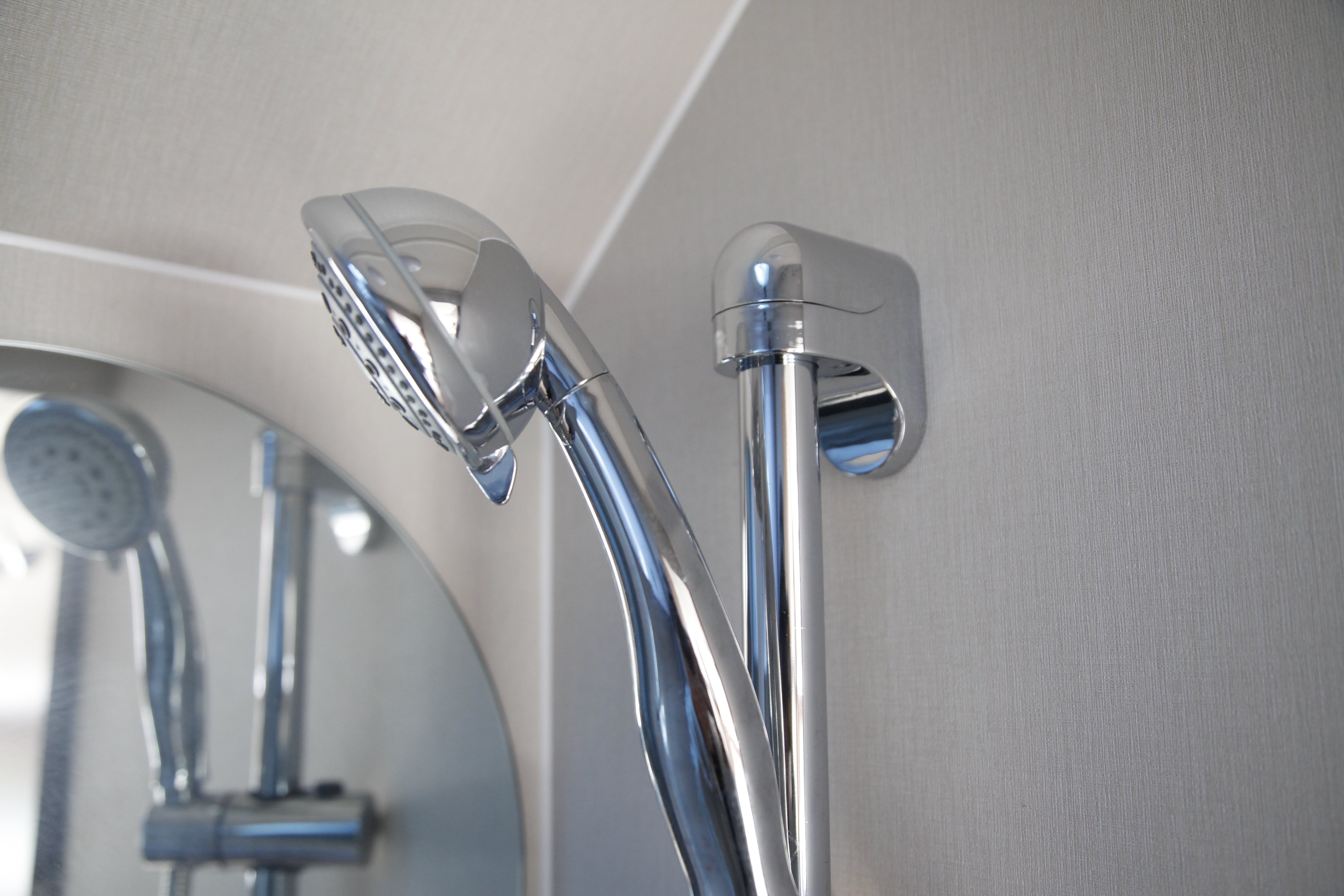 大顶C型限量发售，配置给力，舒适超大空间竟然还有子母床？