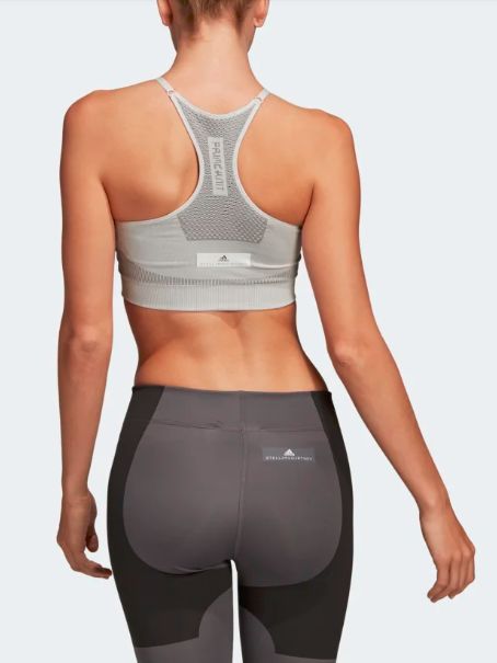 除了NIKE、ADIDAS，女生还有哪些值得入手的运动单品？