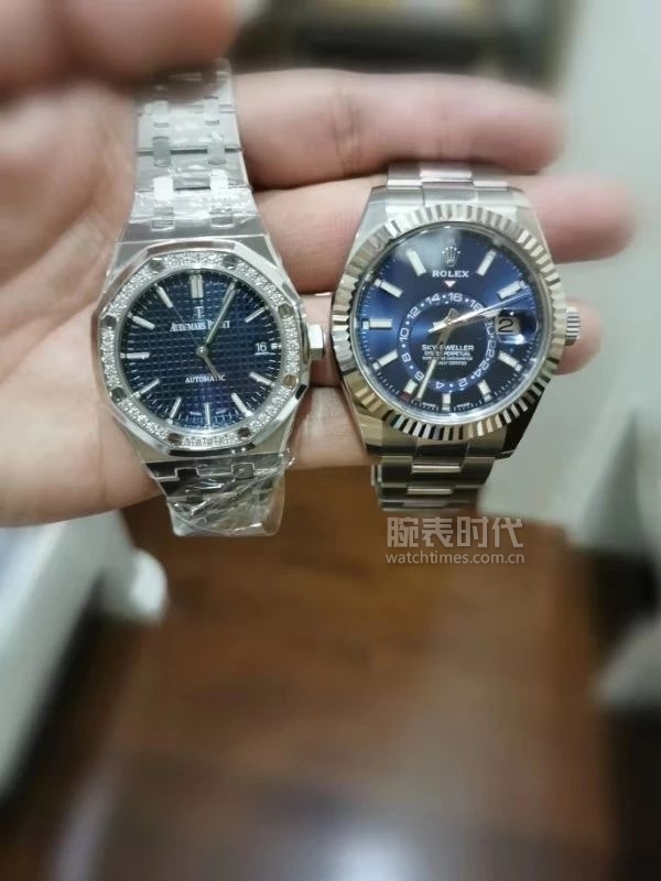 最常见的情侣表,情侣表素材