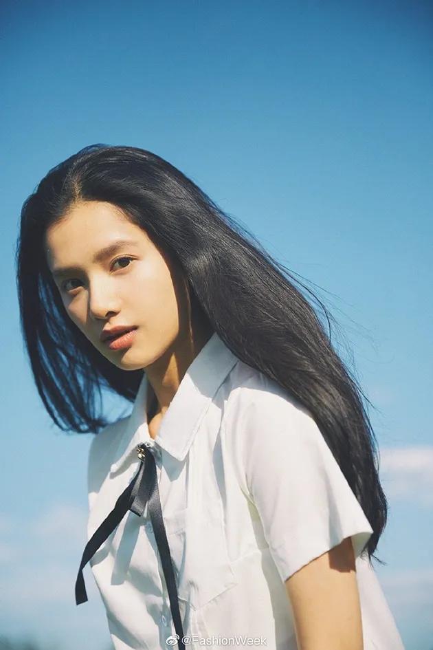 女高中生颜值天花板校服,2019最漂亮的校服校花